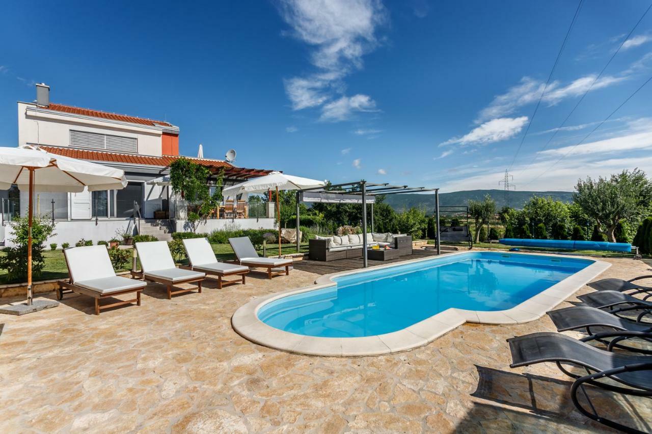 Luxury Villa Nadalina-Dicmo Дугополье Экстерьер фото